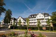 Description: Description: Description: Description: http://media-cdn.tripadvisor.com/media/photo-s/01/7b/28/98/radisson-blu-balmoral.jpg